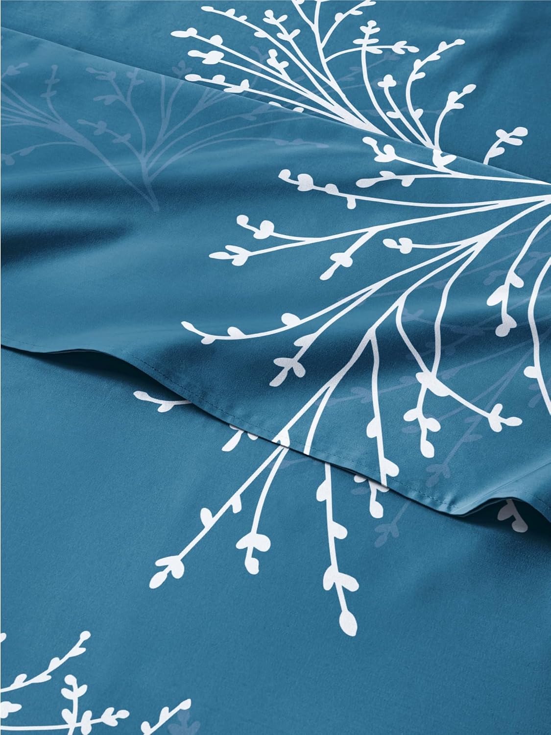 Floral Sheets Set - Blue & White Queen Bed Sheet Collection