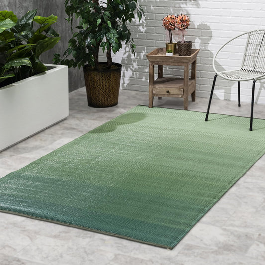 Fab Habitat Ombre Outdoor Rug - Waterproof and Fade Resistant