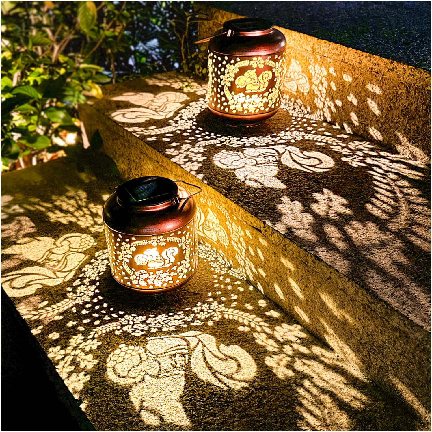 Squirrel Solar Lanterns Outdoor Waterproof Hanging Lights for Garden