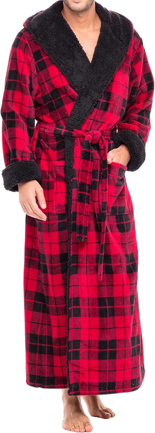 Plush Mens Robe with Hood for Ultimate Comfort and Warmth