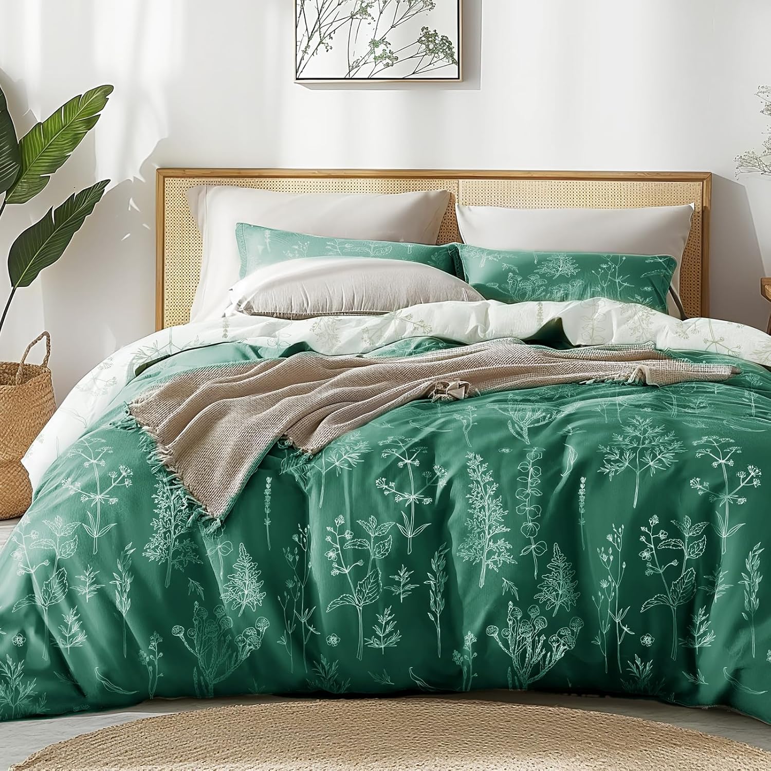 Emerald Comforter Set Queen - Floral Bedding for All Seasons