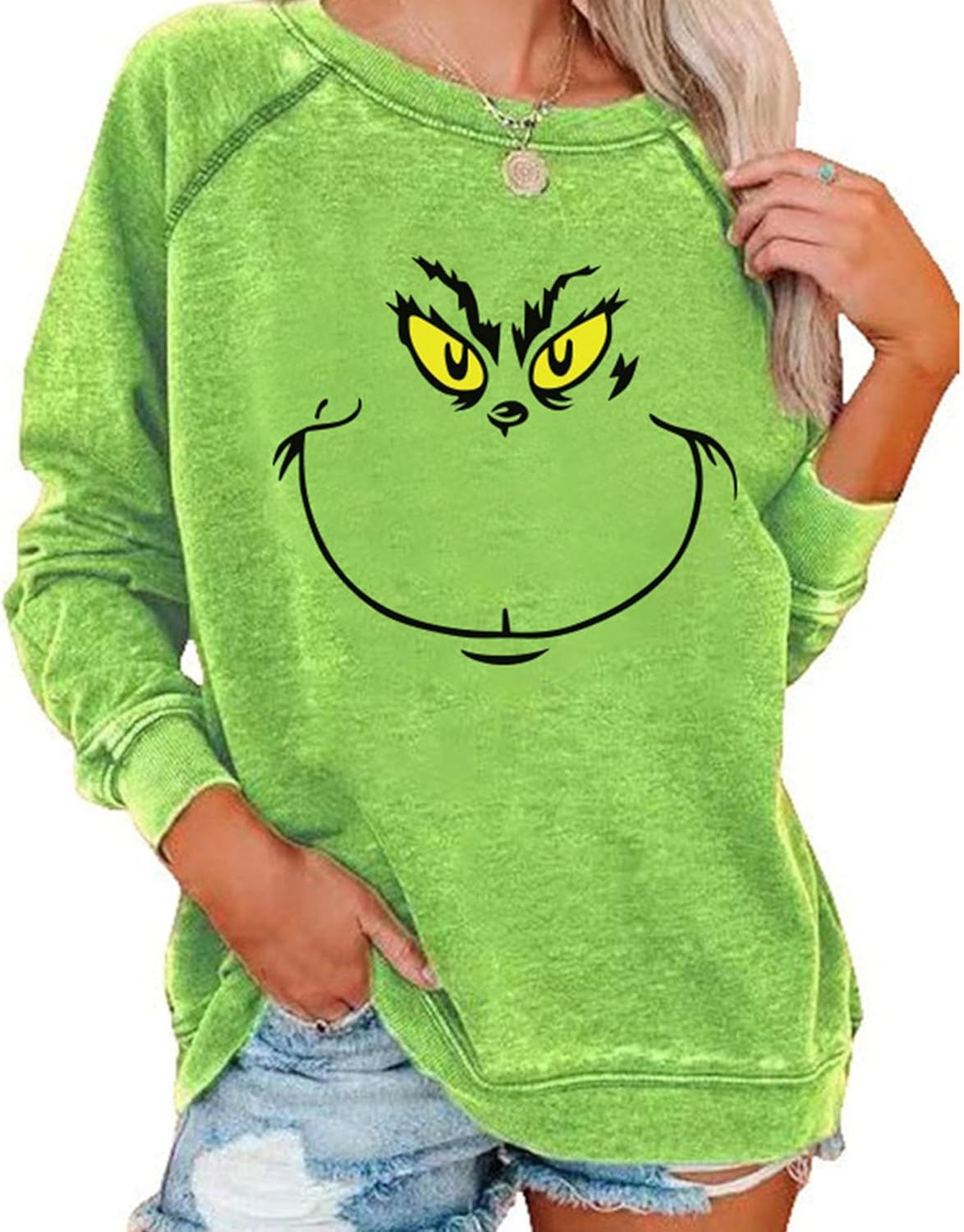 Festive Green Crewneck Sweatshirt - Cozy Holiday Style!