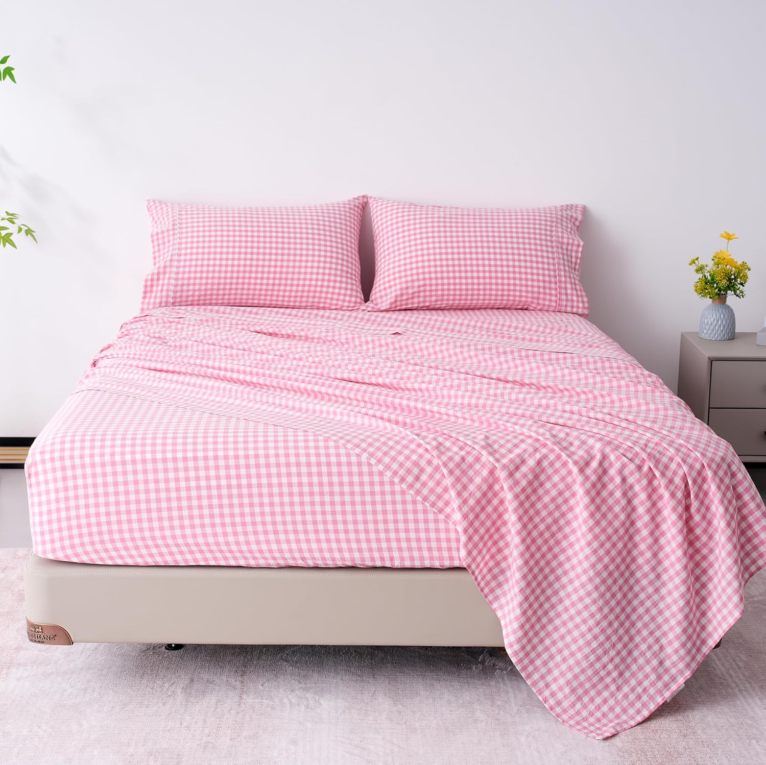 Cotton Checkered Queen Size Sheets Set for Ultimate Comfort