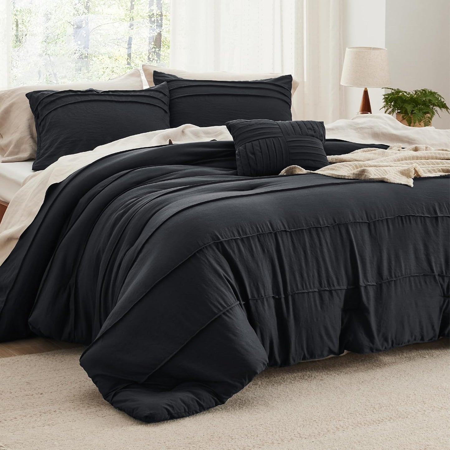 Bedsure Full Comforter Set - Elegant Black Boho Bedding