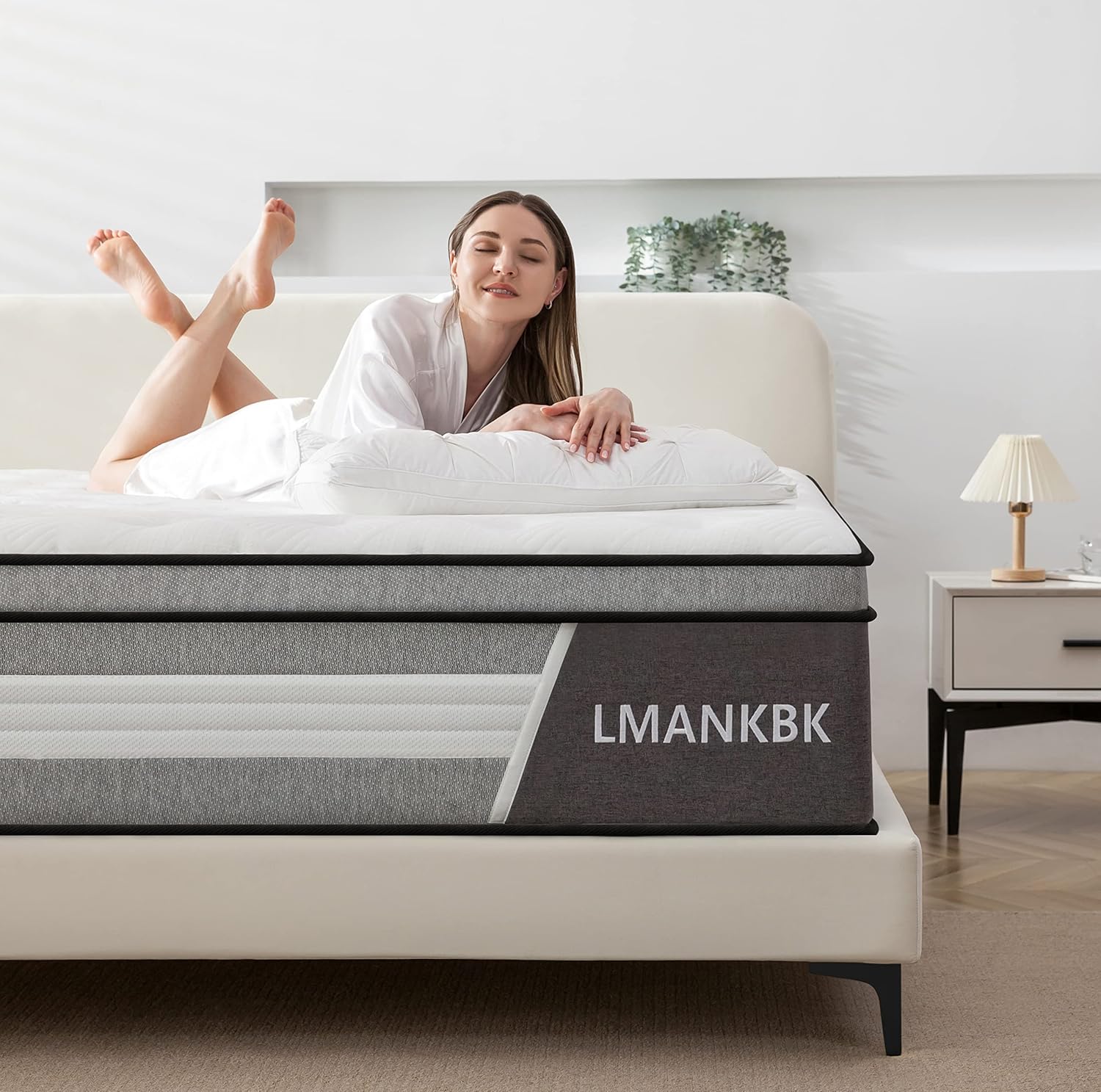 Twin Mattress with 10 Inch Innerspring Hybrid Design for Comfort
