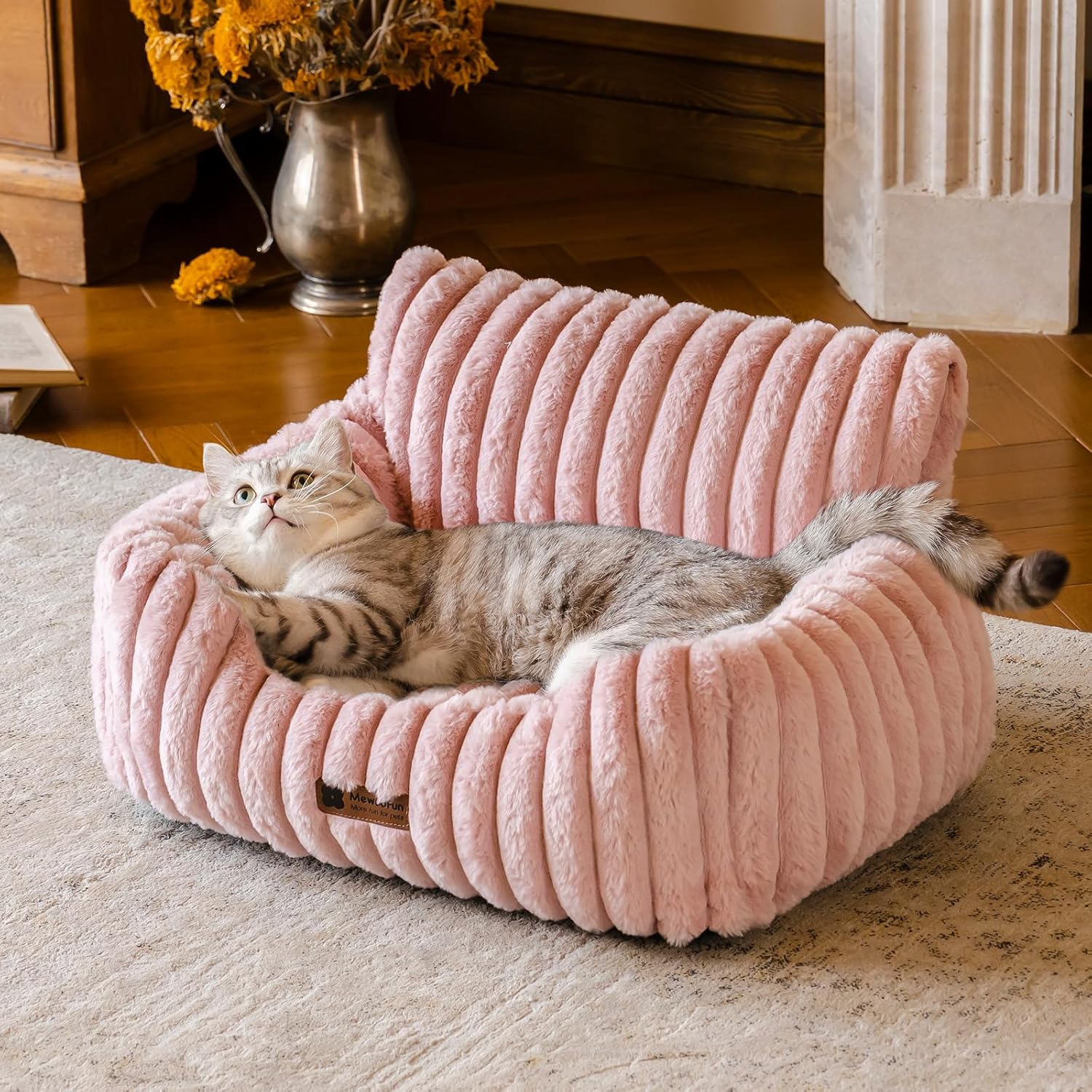 MEWOOFUN Cat Beds for Indoor Cats - Fluffy Couch for Pets