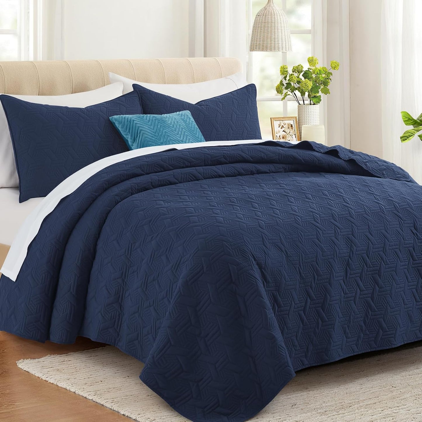 Lavsiry Navy King Size Quilt Bedding Set for All Seasons