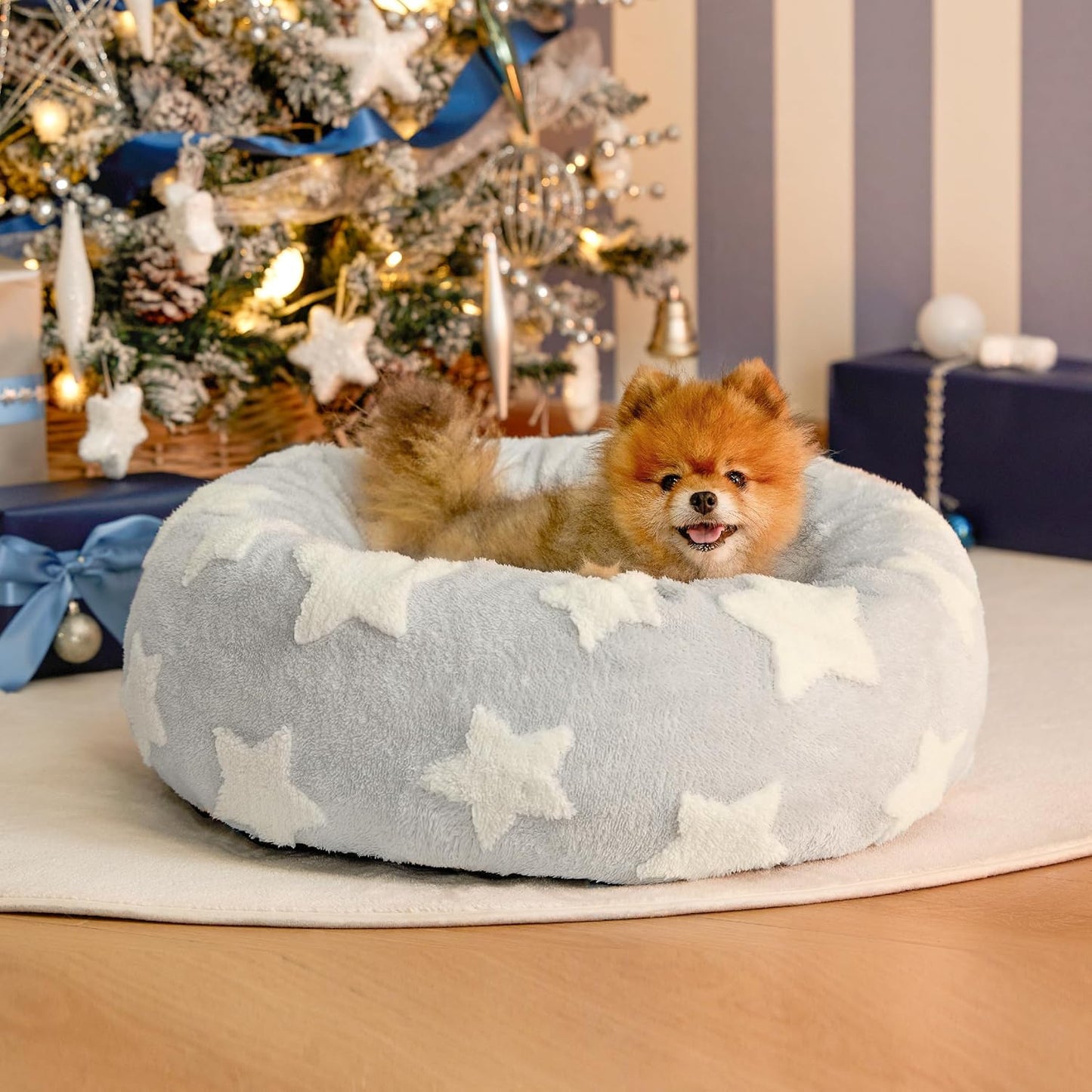 LE SURE Donut Small Dog Bed for Cats and Dogs - 23 Inch