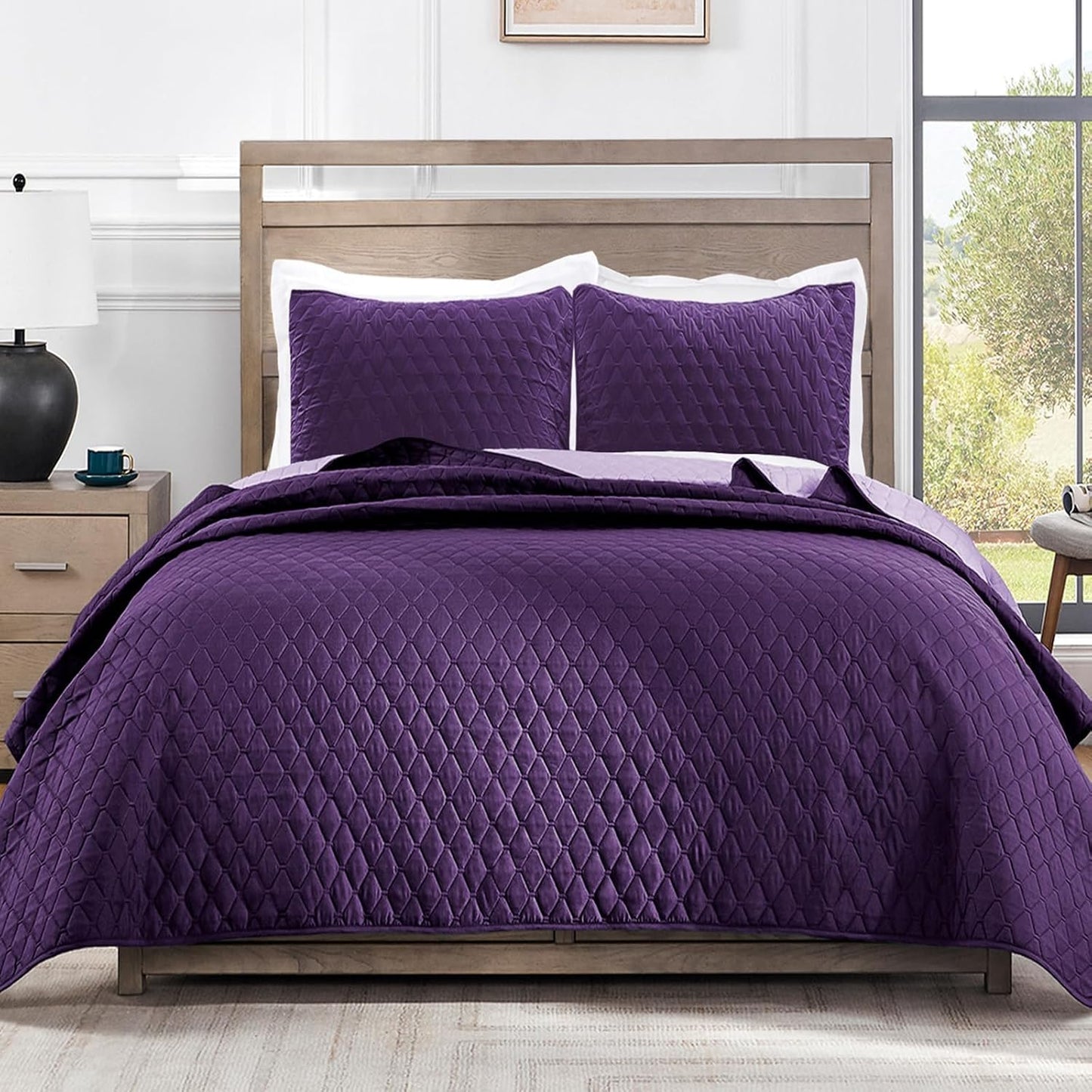 Reversible California King Size Quilt Set for All Seasons