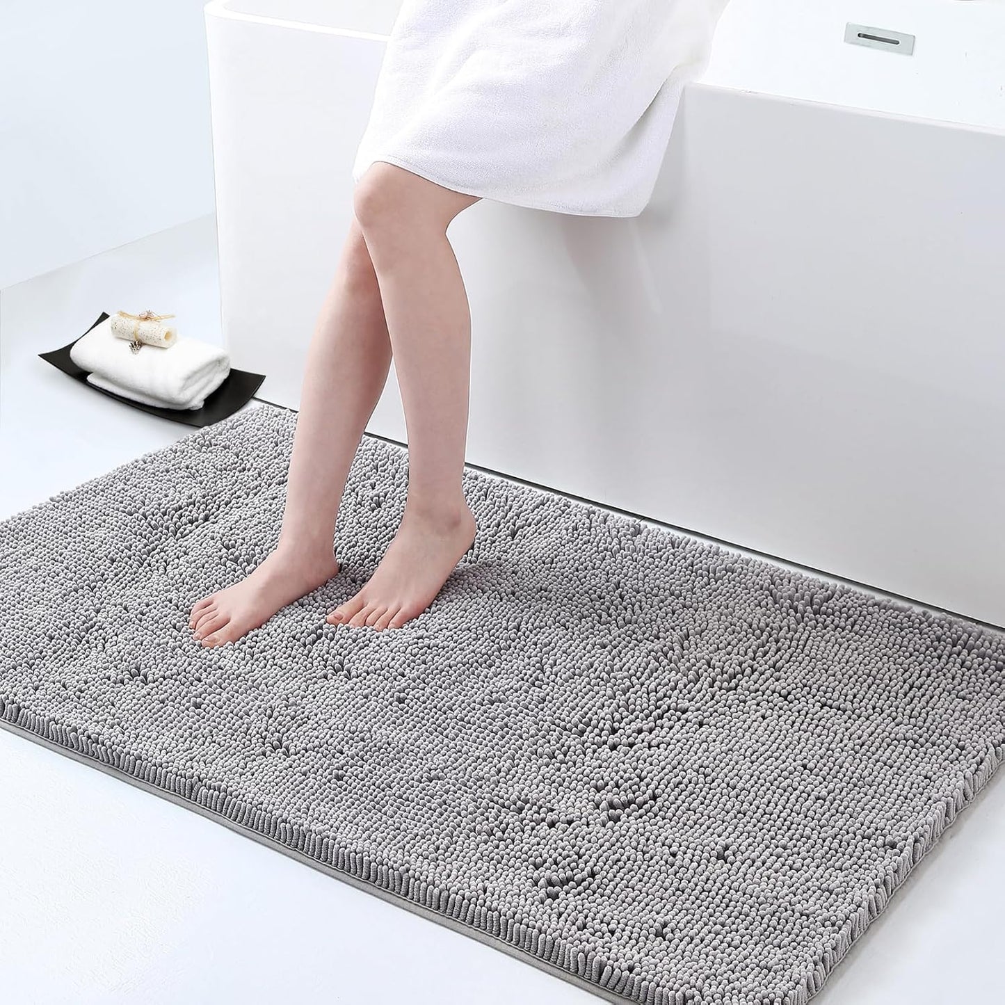 Smiry Luxury Chenille Bathroom Rugs for Soft Comfort and Style