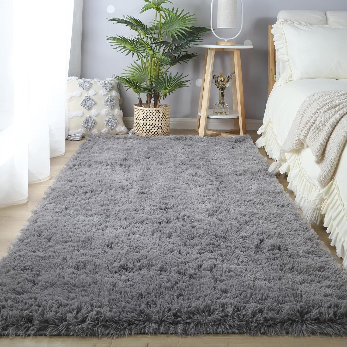 Soft Shag Plush Area Rug for Living Room and Bedroom Comfort