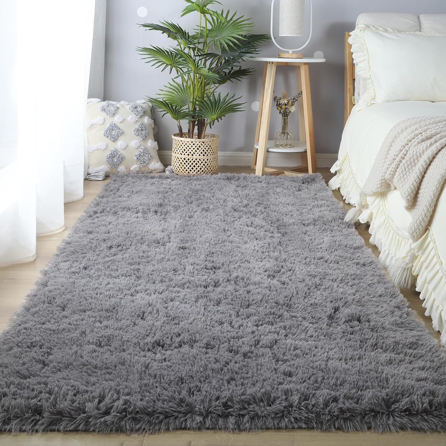 Soft Shag Plush Area Rug for Living Room and Bedroom Comfort