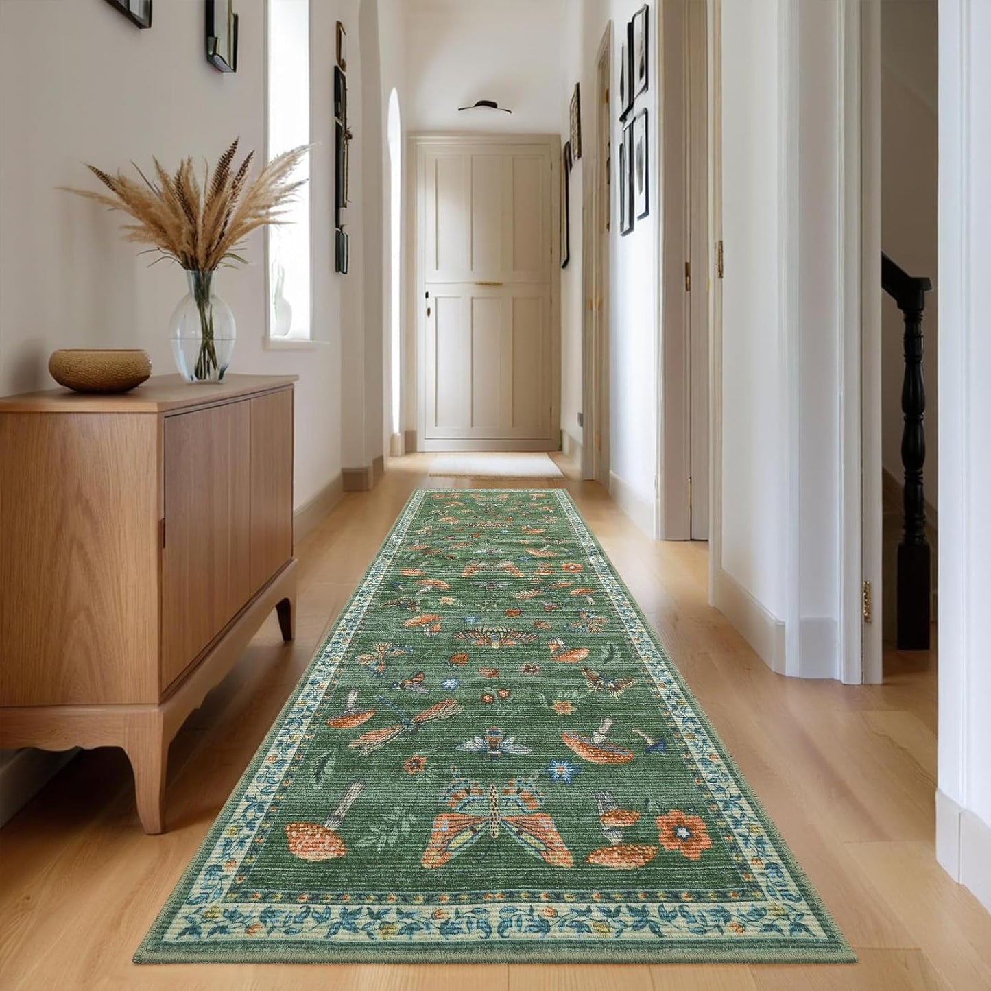 2.5x10 Runner Rug for Hallway Washable Non Slip Soft Carpet