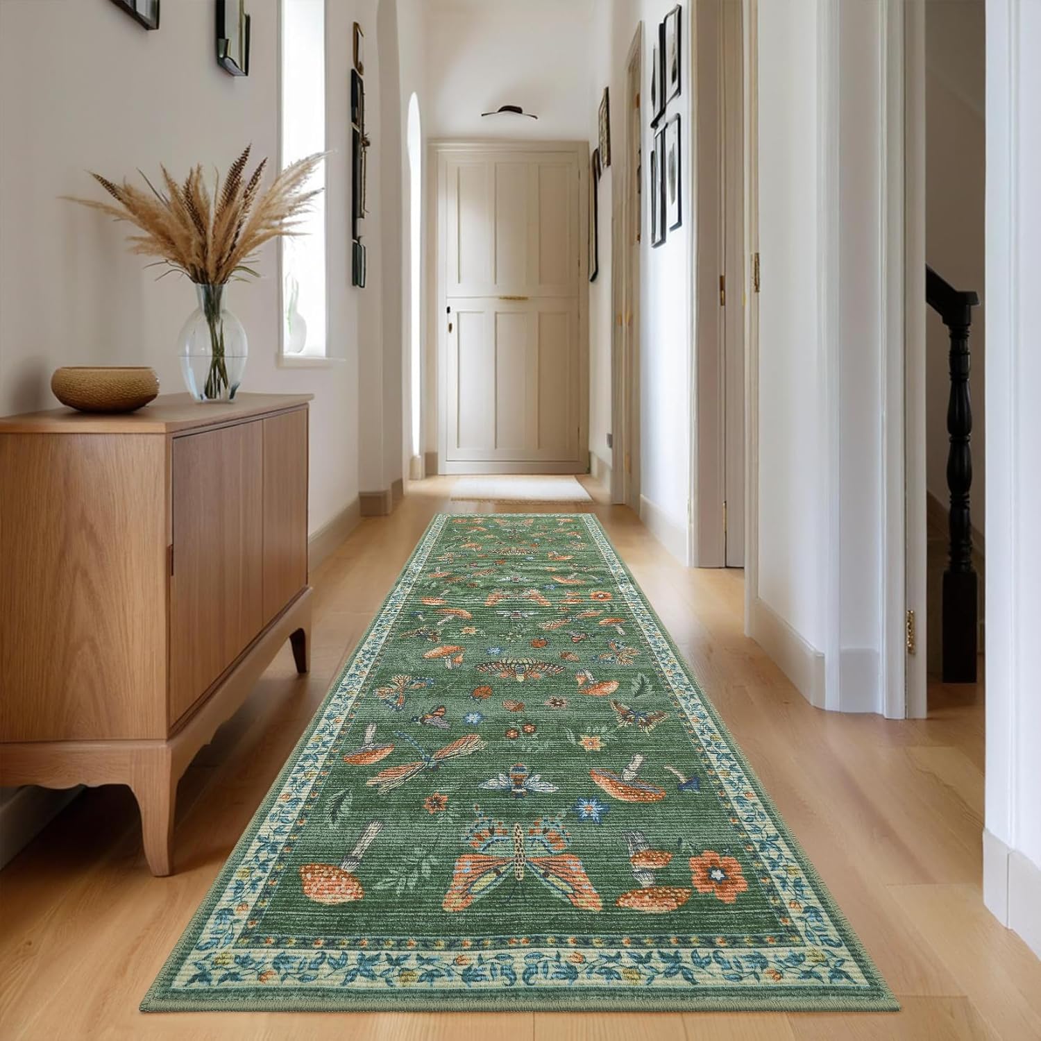 2.5x10 Runner Rug for Hallway Washable Non Slip Soft Carpet