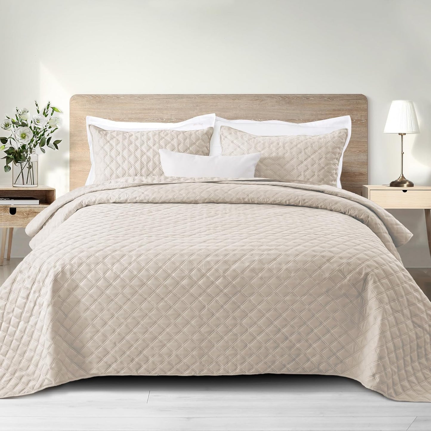 Soft Quilt Set King Size for All Seasons - Lightweight Bedding