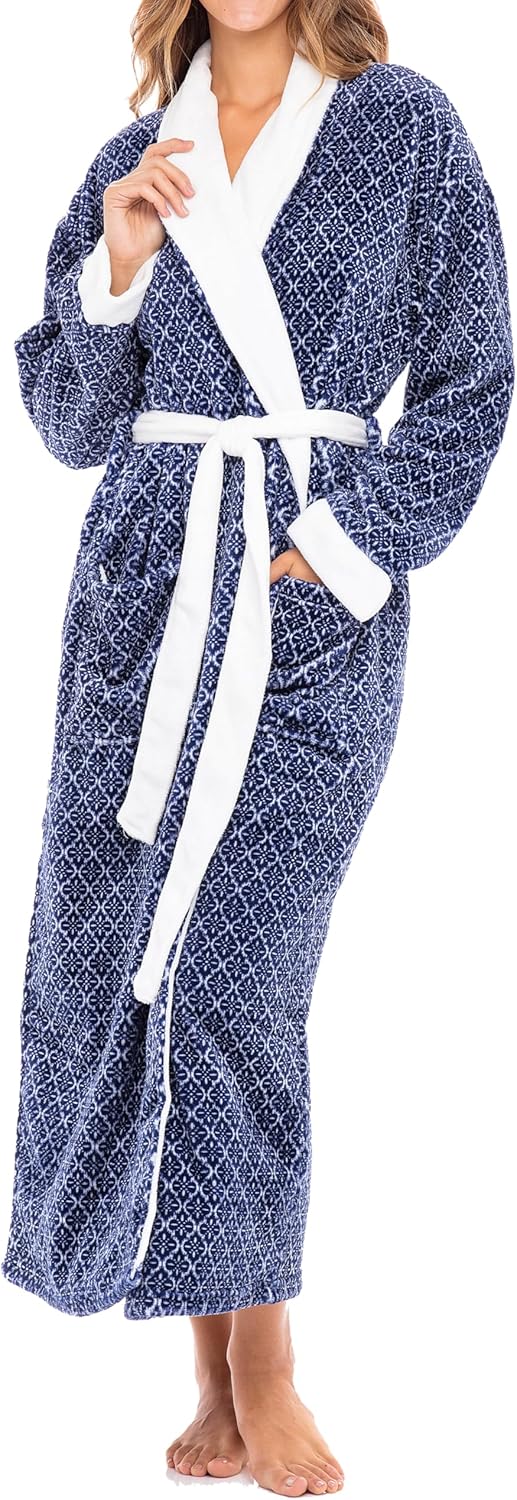 Luxurious Plush Robe for Women - Cozy Winter Bathrobe