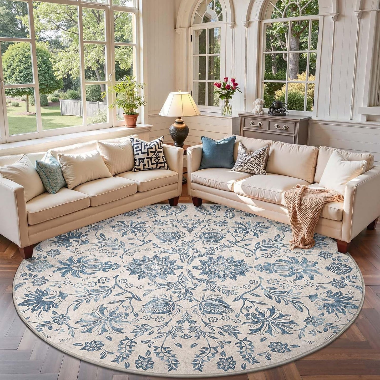 Classic Floral Round Rug 8ft - Vintage-Inspired Design for Home