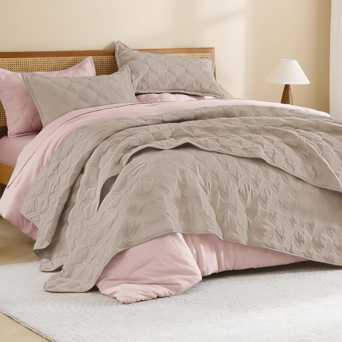 Litanika Oversized King Quilt Set for Cozy All-Season Comfort