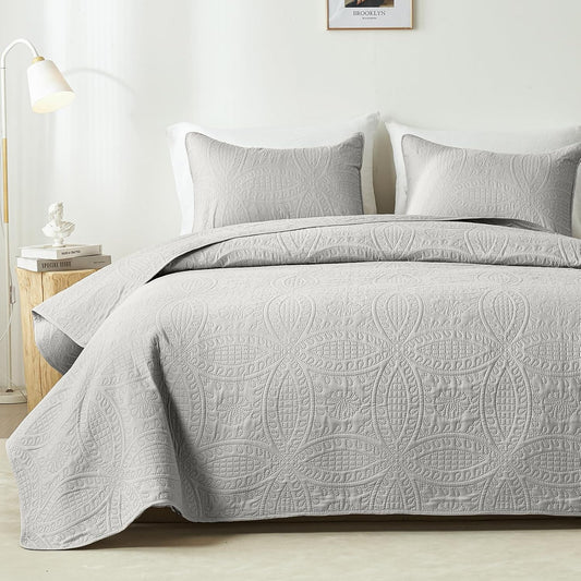 Akkialla King Size Quilt Set with Modern Coin Pattern Design