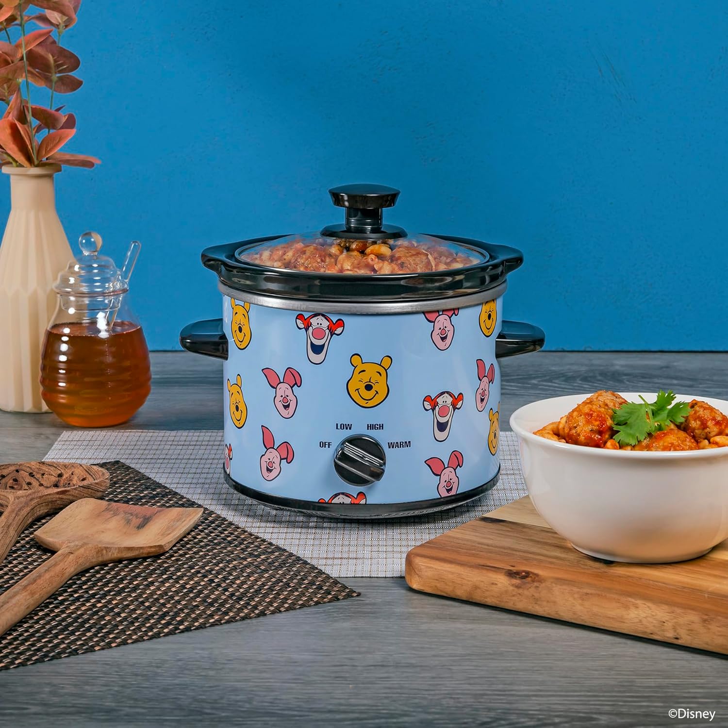 Disney Winnie the Pooh and Friends 2qt Slow Cooker for Easy Meals