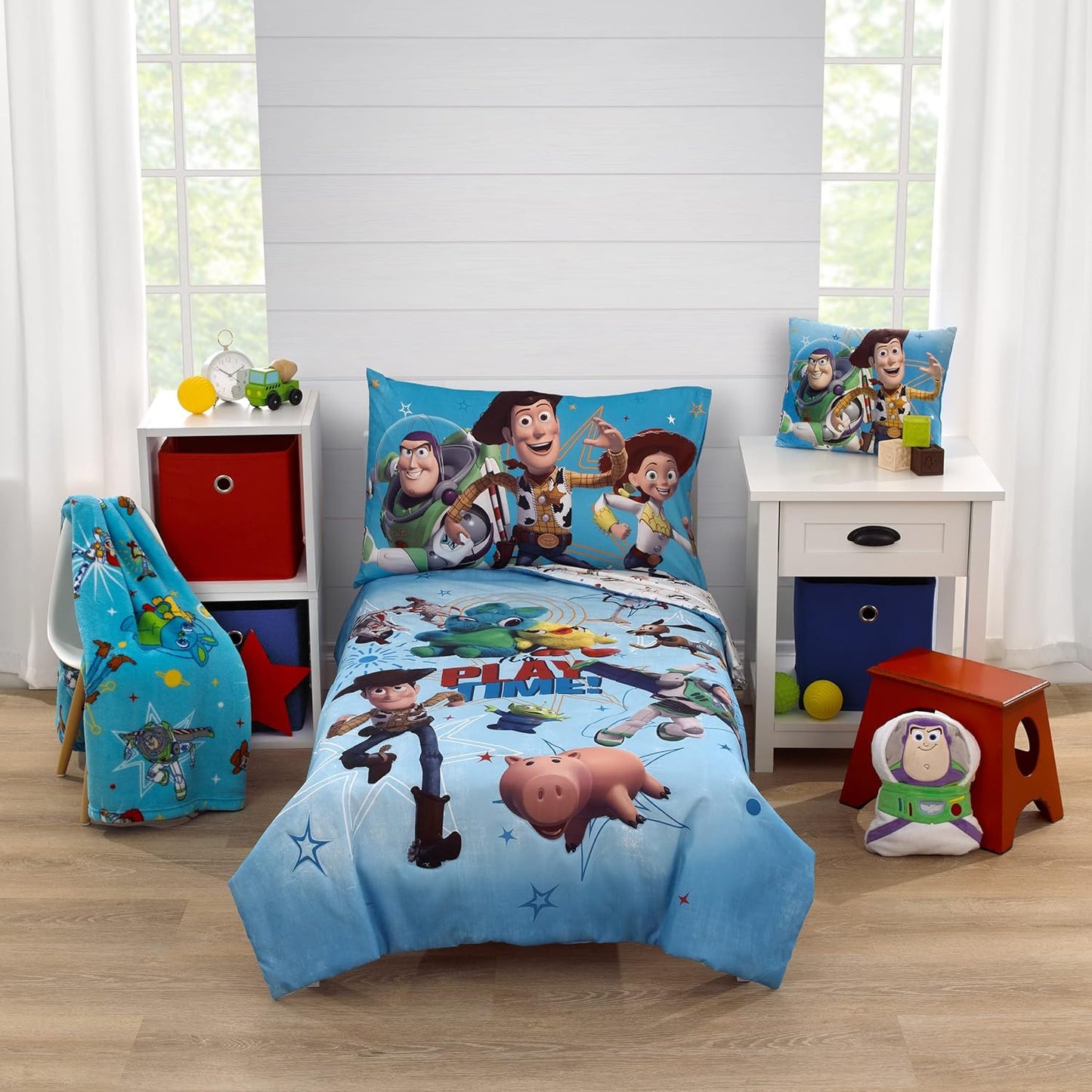 Disney Toy Story Toddler Bed Set with Woody and Buzz Lightyear