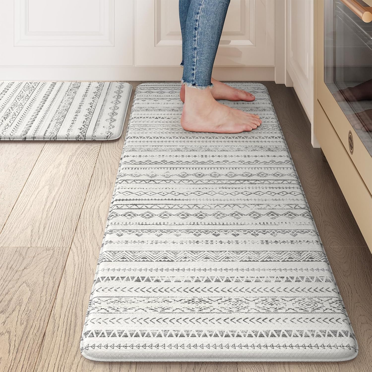 Anti Fatigue Mats for Kitchen Floor - Comfortable Cushioned Design