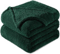 Exclusivo Mezcla King Size Flannel Blanket for Cozy Seasonal Use