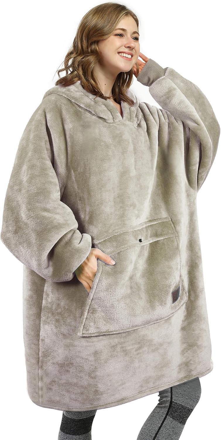 Catalonia Cozy Hoodie Blanket - Snuggle in Style!