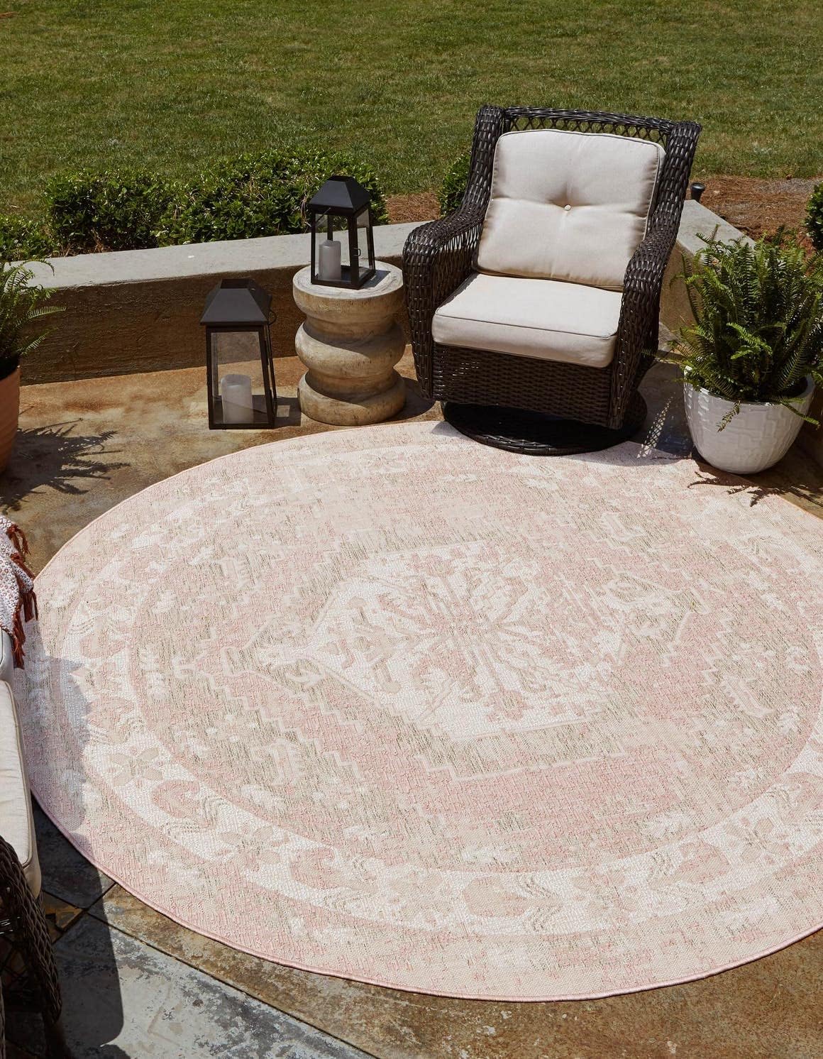 Unique Loom Outdoor Traditional Area Rug - Valeria 10ft Round