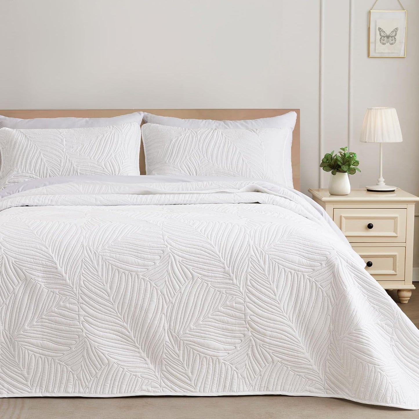 Exclusivo Mezcla Twin Quilt Set for All Seasons, Soft Microfiber