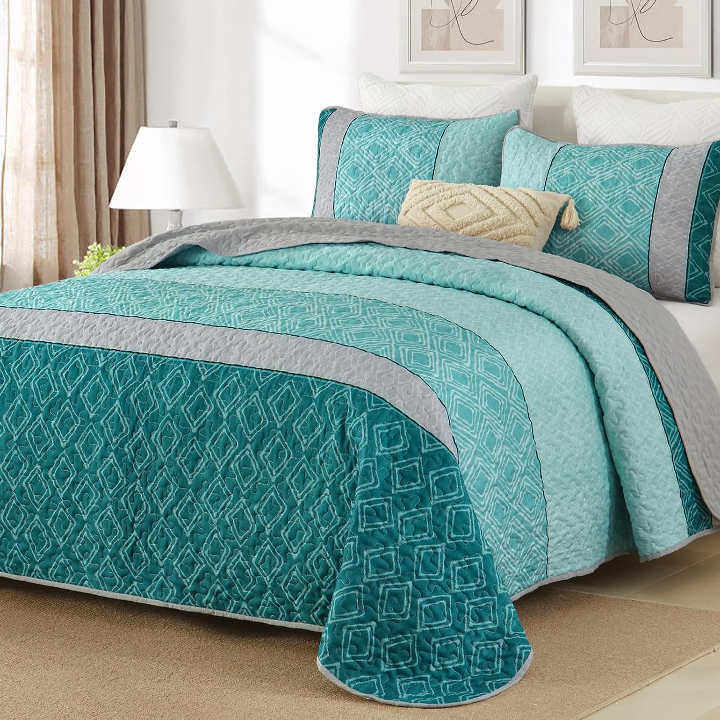 Cottolester Teal Quilt Set: Boho Queen Size Bedding Elegance