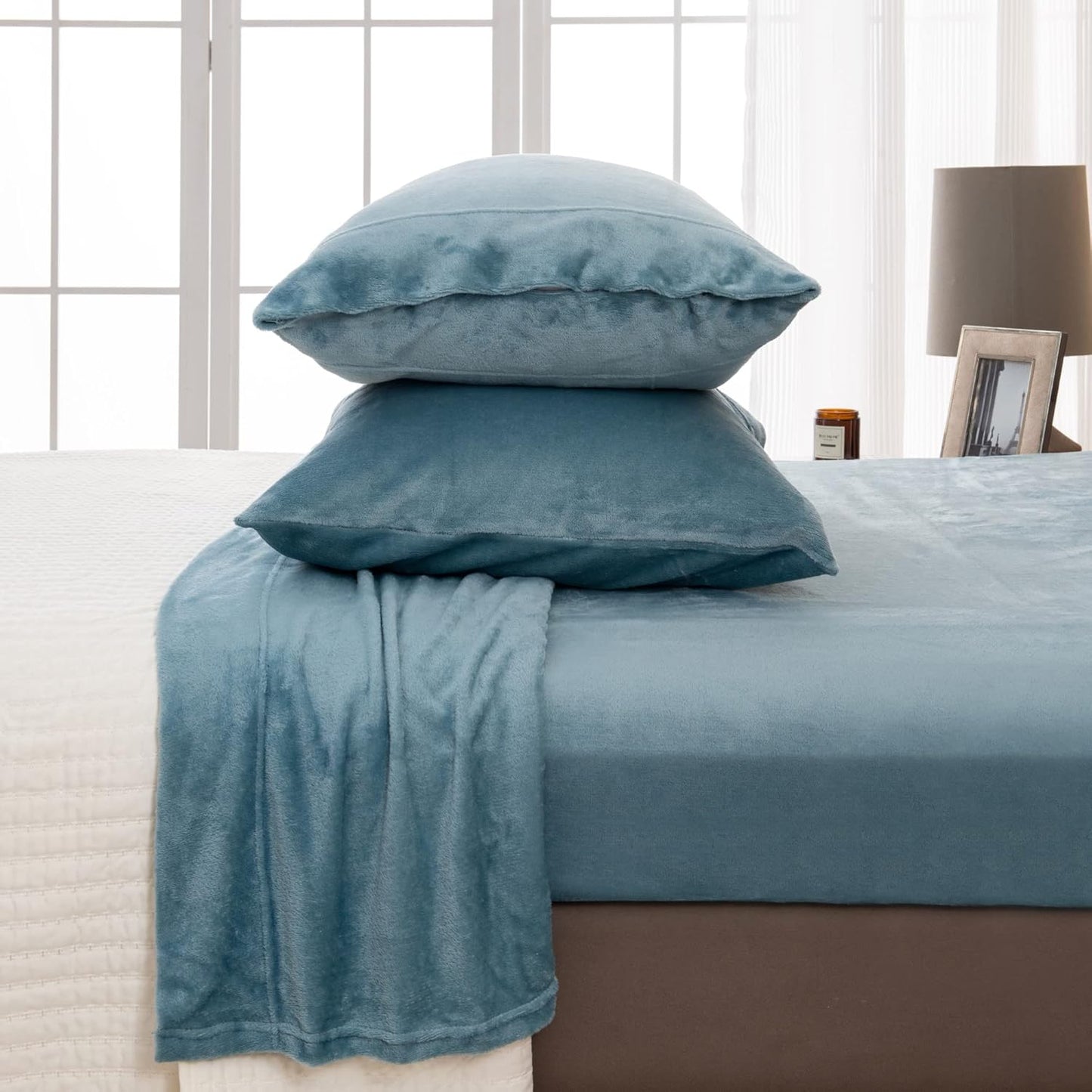 Extra Soft Velvet Plush Full Micro Fleece Sheet Set for Comfort