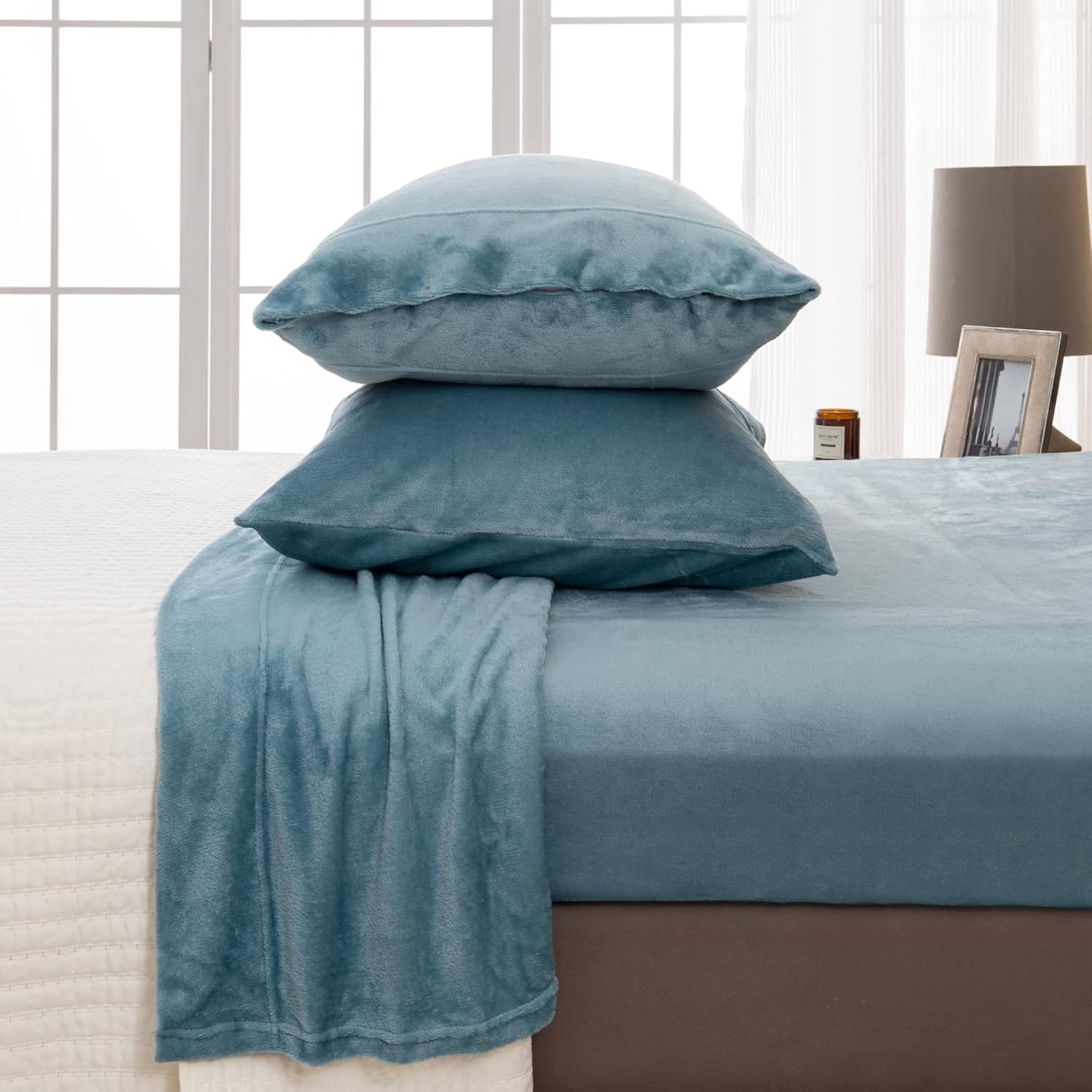 Extra Soft Velvet Plush Full Micro Fleece Sheet Set for Comfort