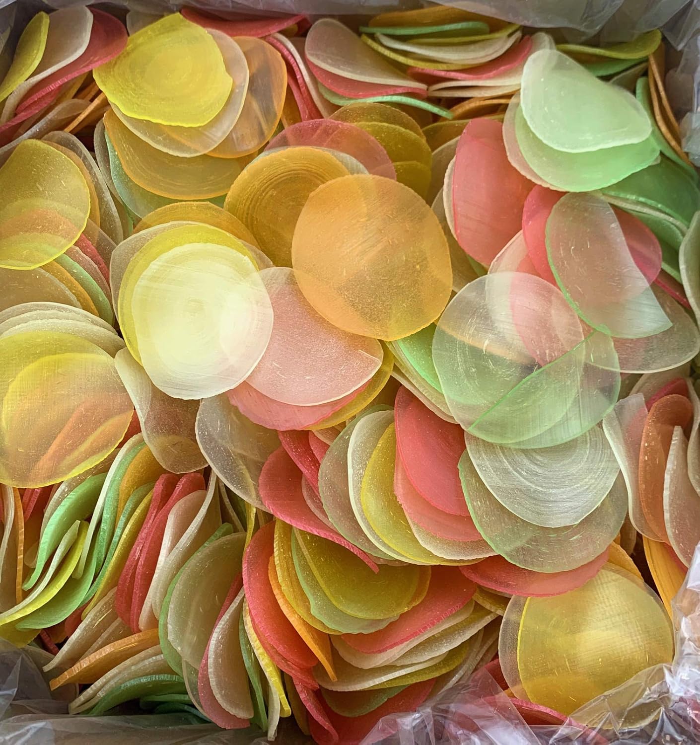 Crispy Uncooked Prawn Crackers for Appetizers and Snacks