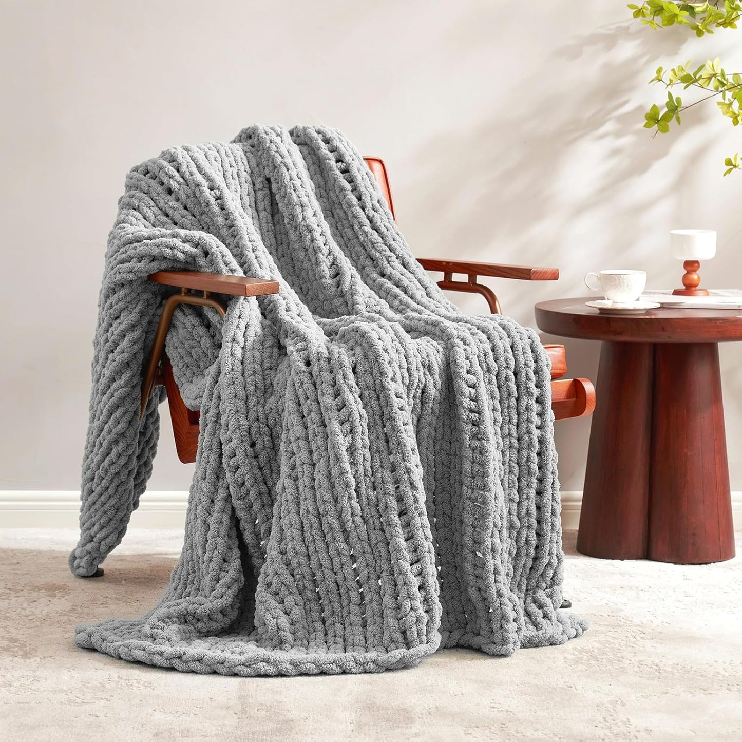 Chunky Knit Throw Blanket for Couch, Soft Chenille Comfort