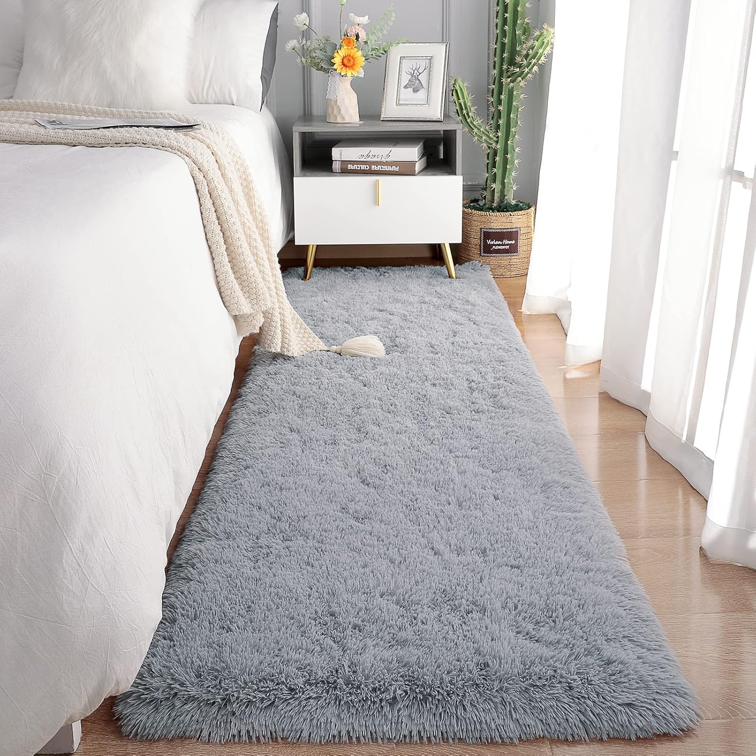 Chicrug Soft Runner Rugs for Bedroom Living Room 2x7 Feet