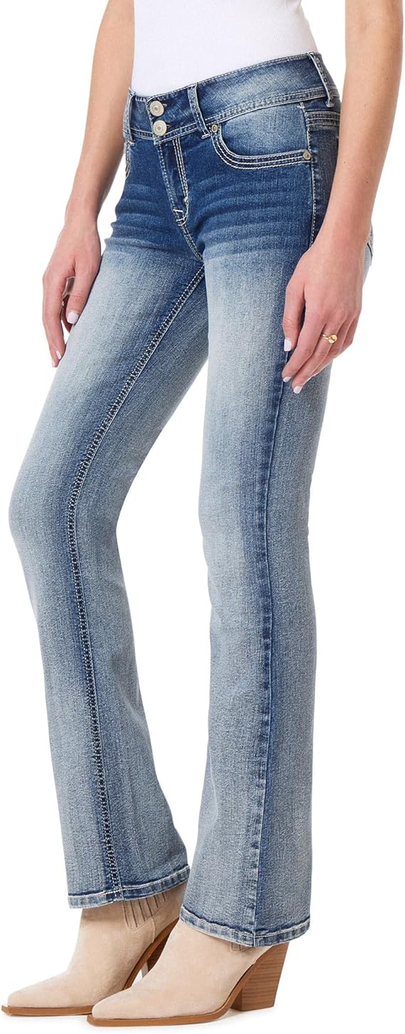 WallFlower Women's Luscious Curvy Bootcut Mid-Rise Jeans Review
