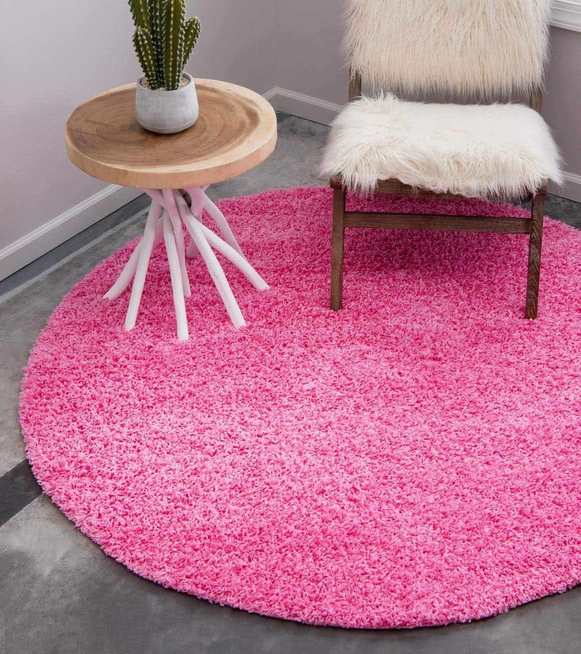 Unique Loom Solid Shag Collection Area Rug in Taffy Pink