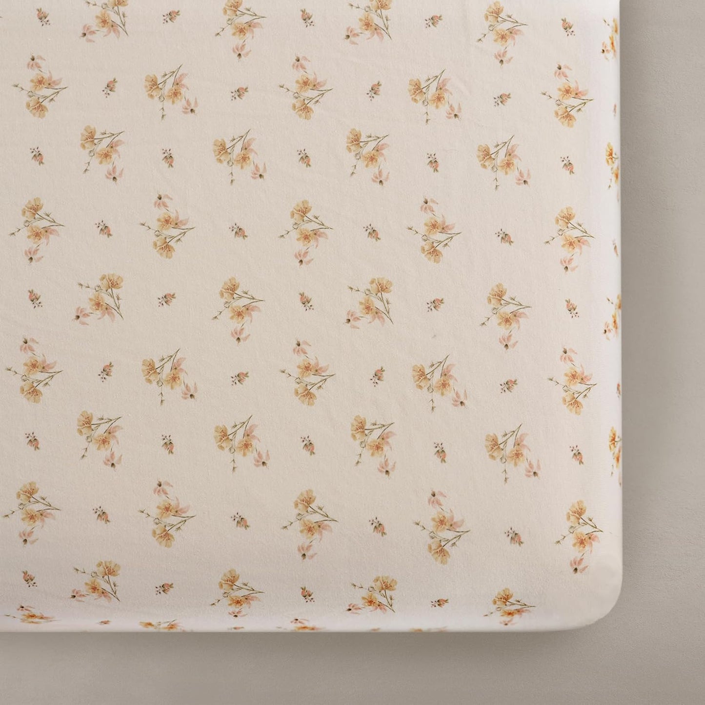 Oilo Crib Sheet - Organic Cotton Jersey for Ultimate Comfort