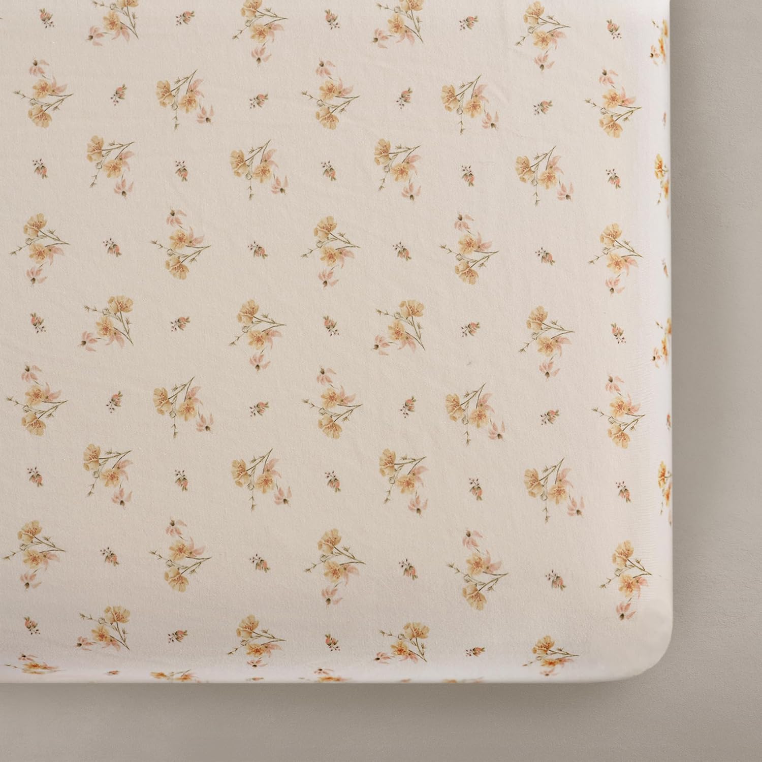 Oilo Crib Sheet - Organic Cotton Jersey for Ultimate Comfort