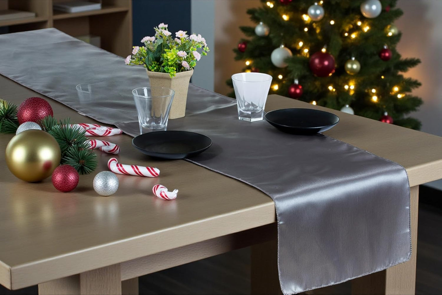 MDS Christmas Satin Table Runners - Luxurious 15 Pack Decor