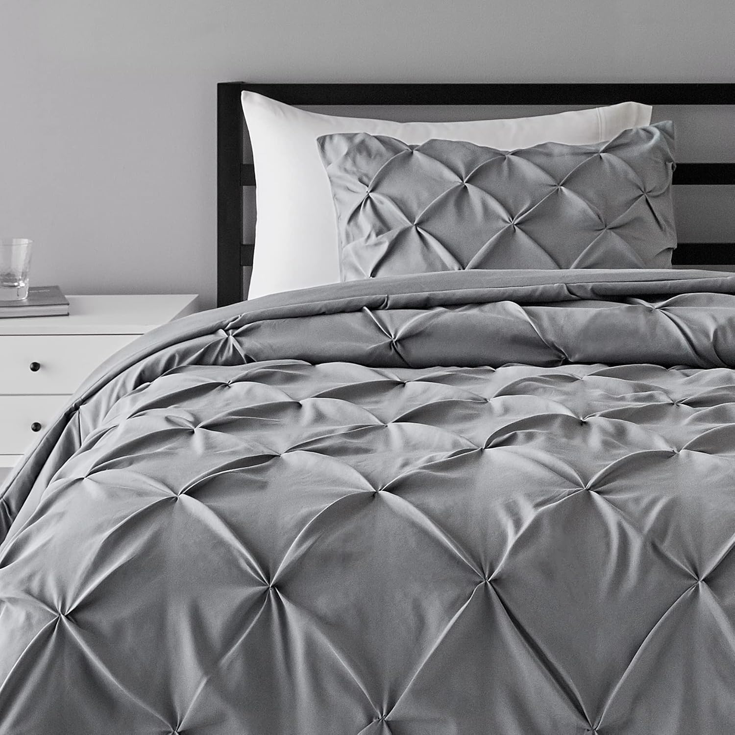 Soft Lightweight Down-Alternative Comforter Set for Twin XL
