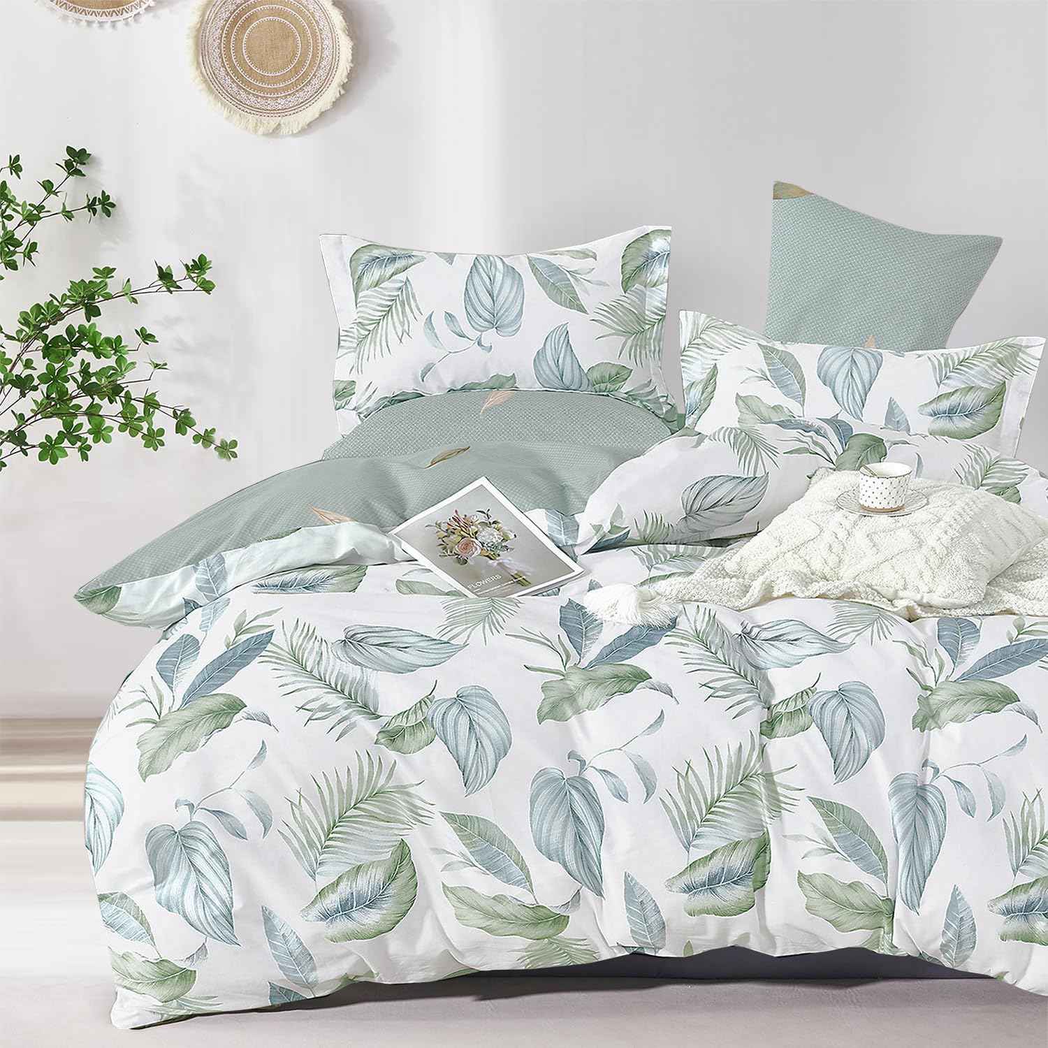 Botanical Cotton Comforter Queen Size - Sage Green Leaves Design