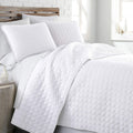White Quilts Queen Size Set - Lightweight Circle-Stitch Quilt