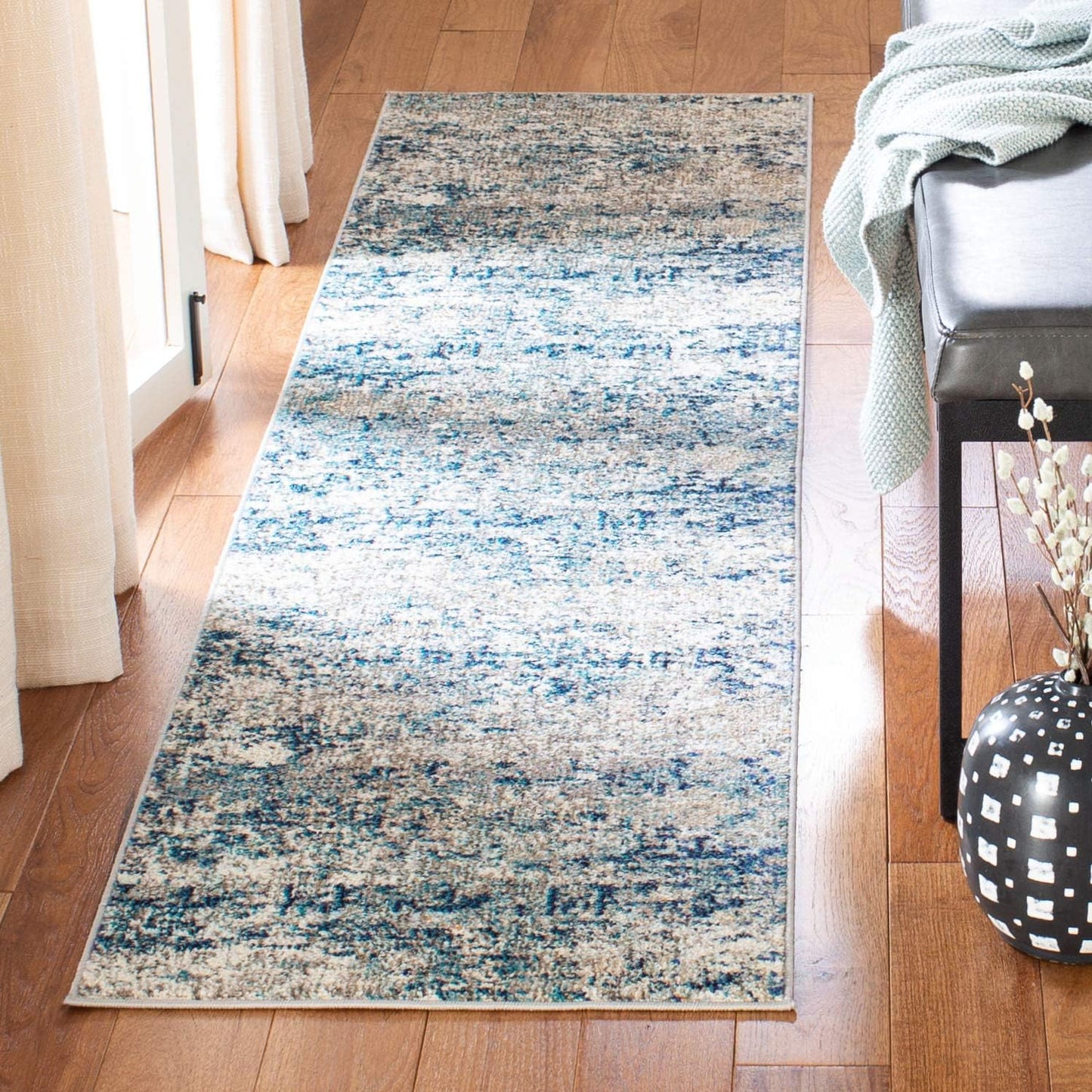 SAFAVIEH Madison Collection Runner Rug - Modern Abstract Design