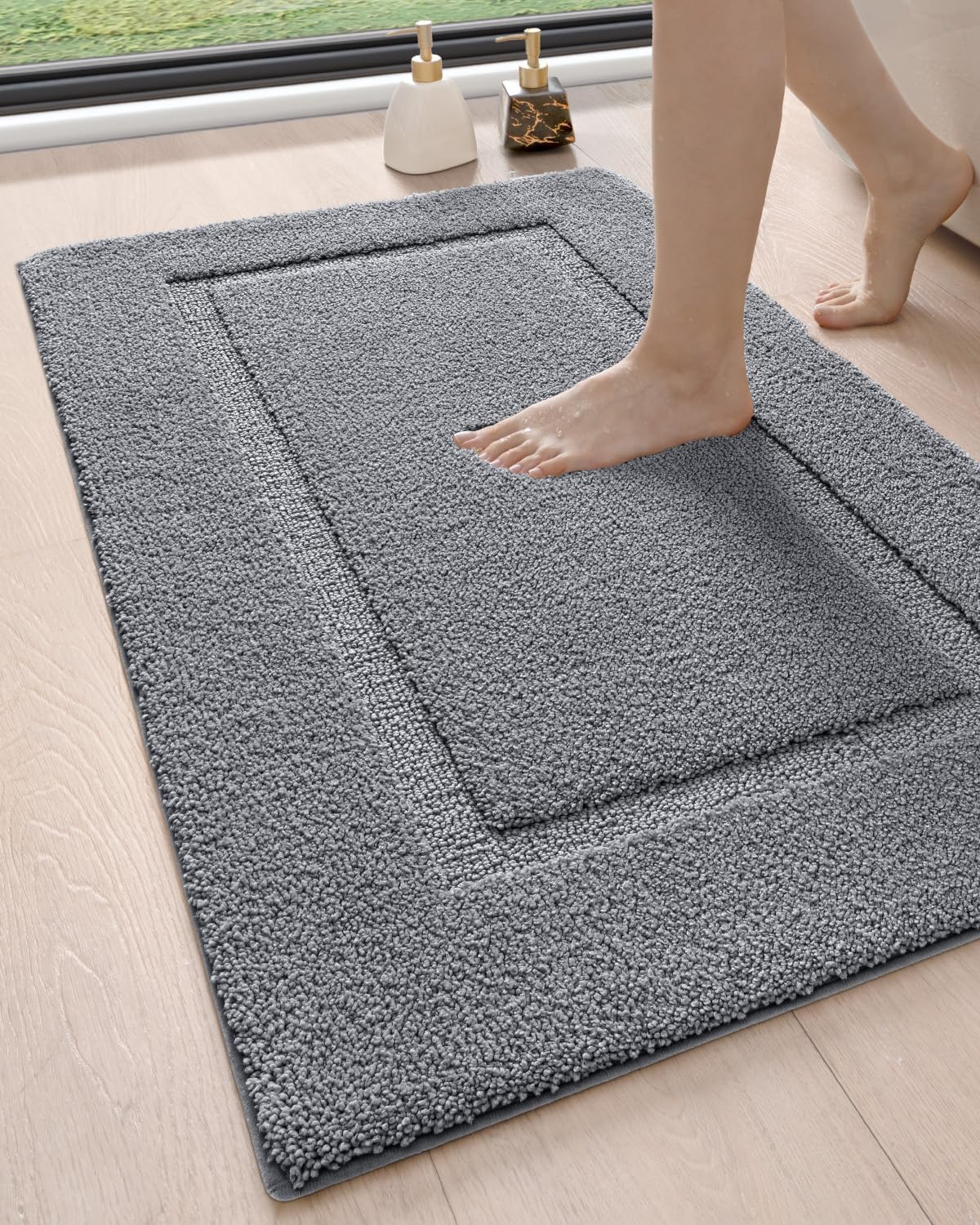 DEXI Bathroom Rugs 43x24, Non Slip Bath Mat for Shower Floor