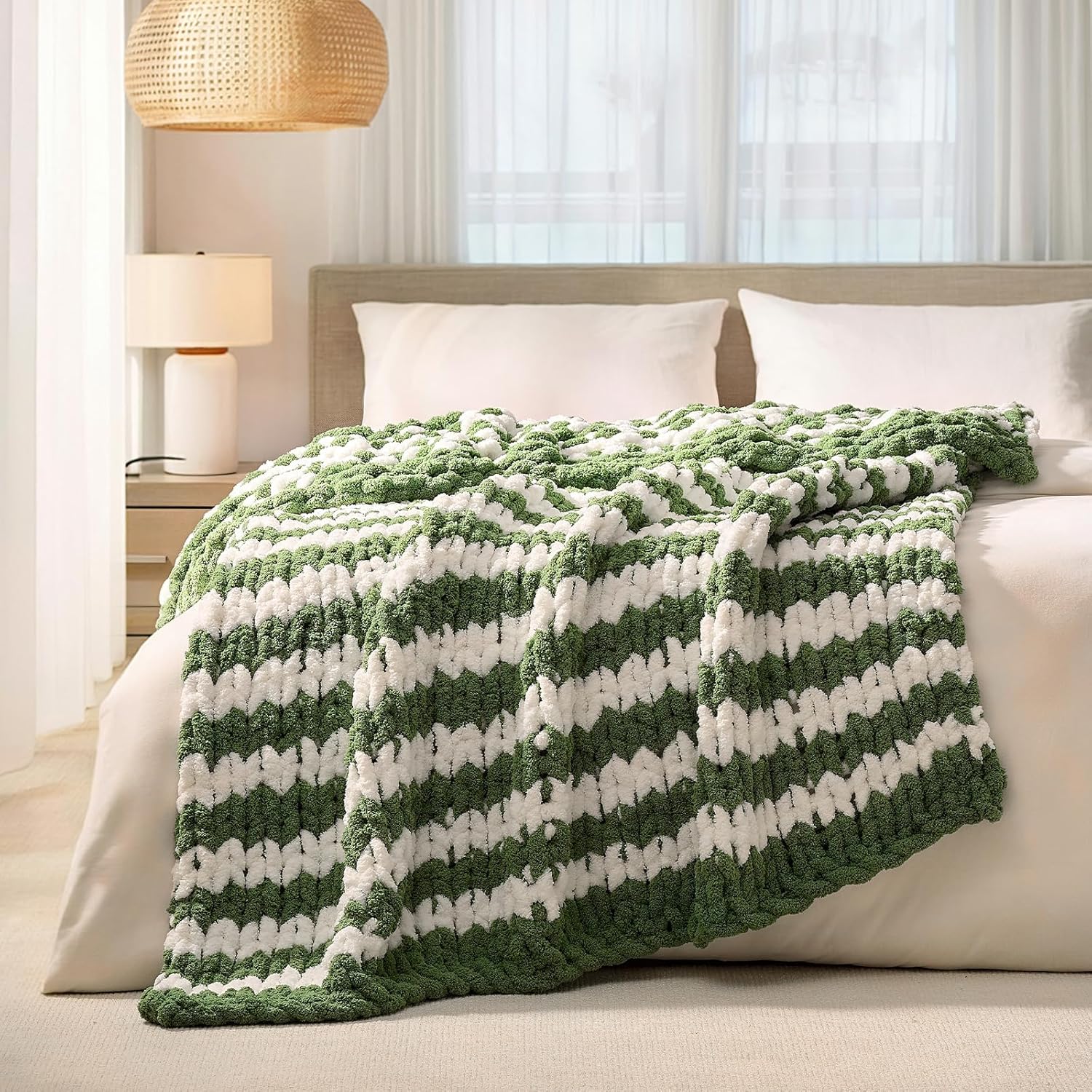 L'AGRATY Chunky Knit Blanket Throw for Cozy Home Decor