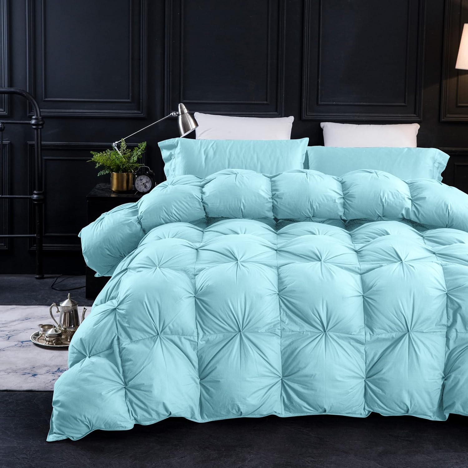 Three Geese Pinch Pleat Twin Size Down Comforter for All Seasons