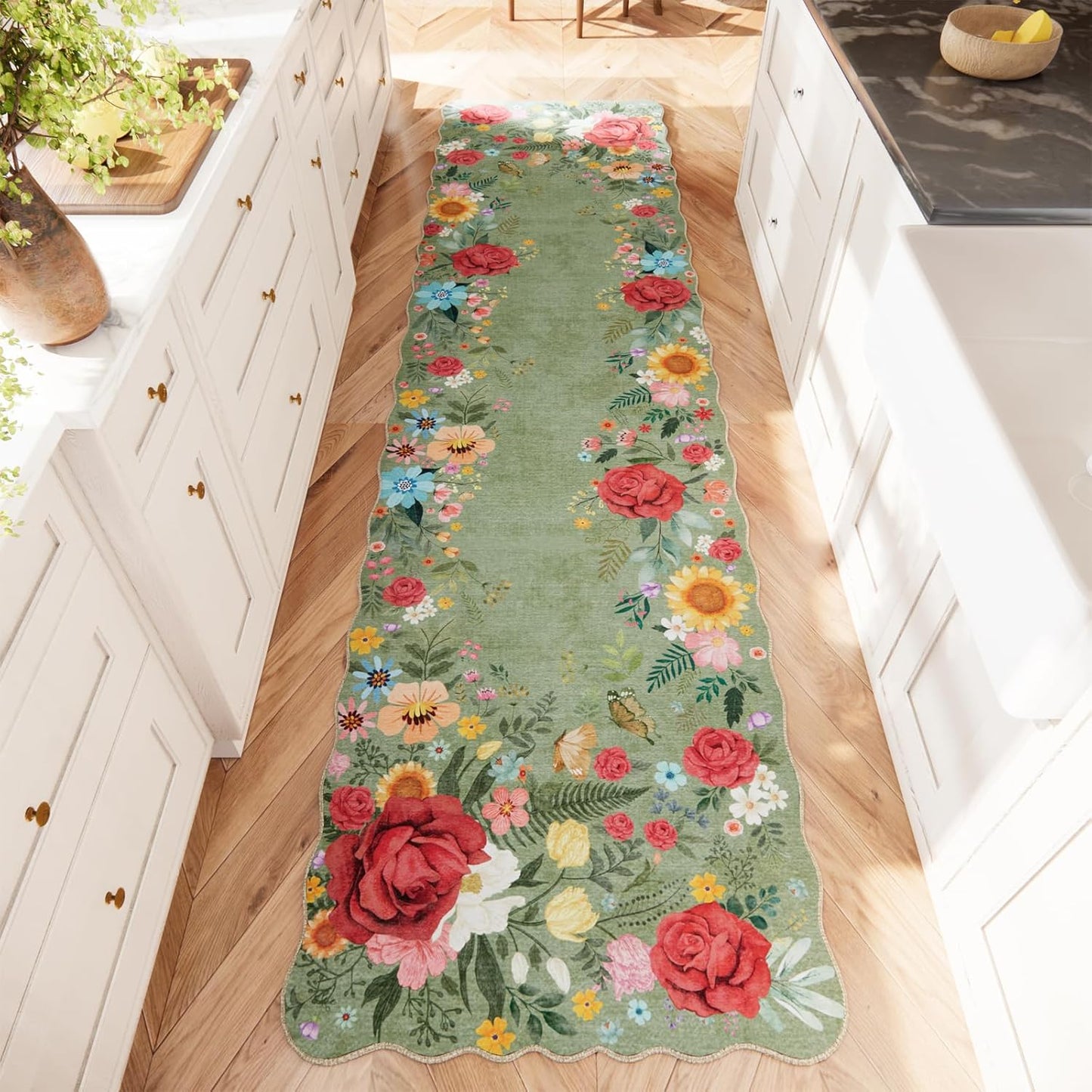 Floral Hallway Runner Rug 2ft 6in'x10ft for Vintage Decor