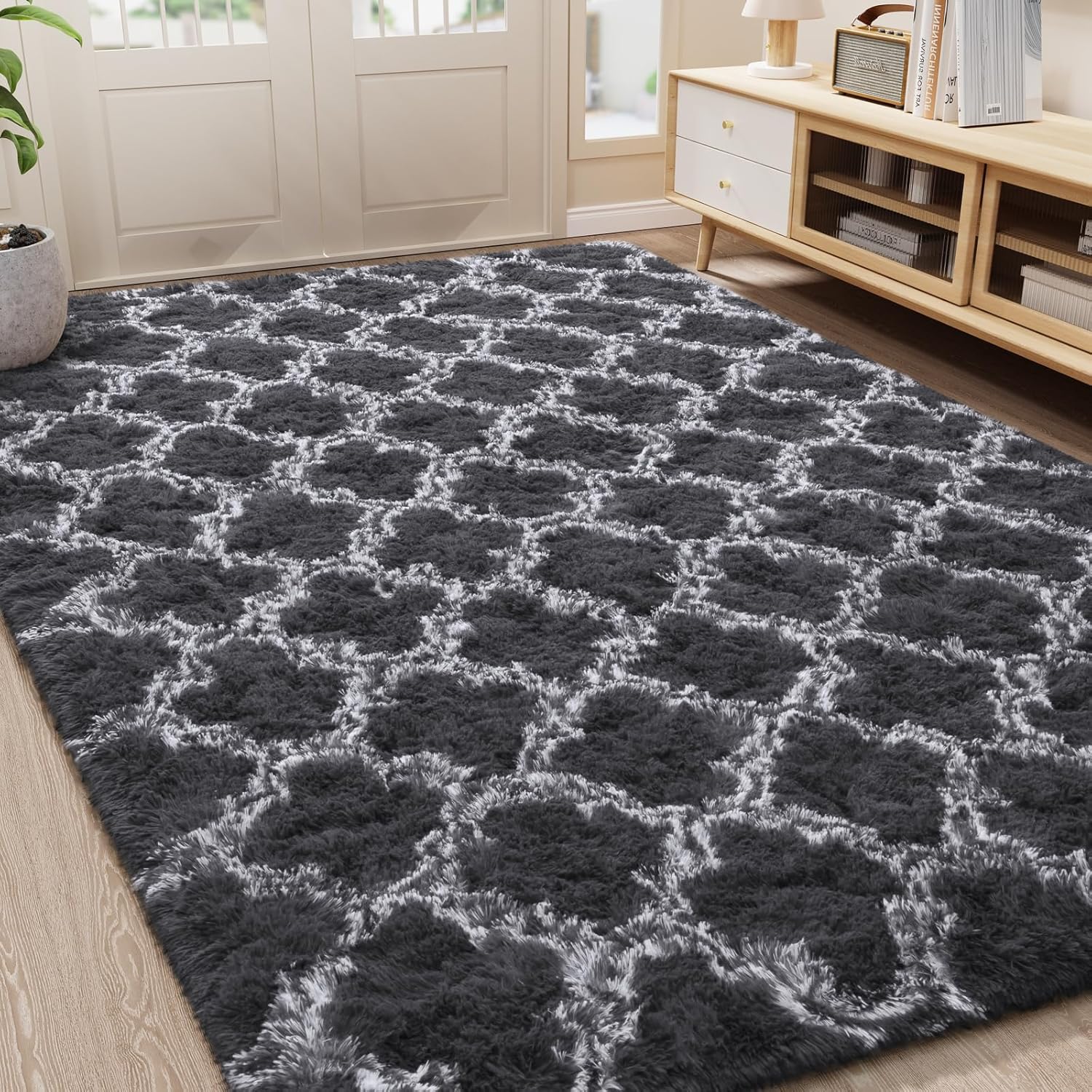 LOCHAS Luxury Shag Area Rug 5x8 Feet for Cozy Living Spaces